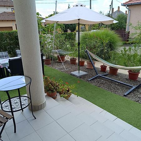 Appartamento Németi Apartmanház Hajdúszoboszló Esterno foto