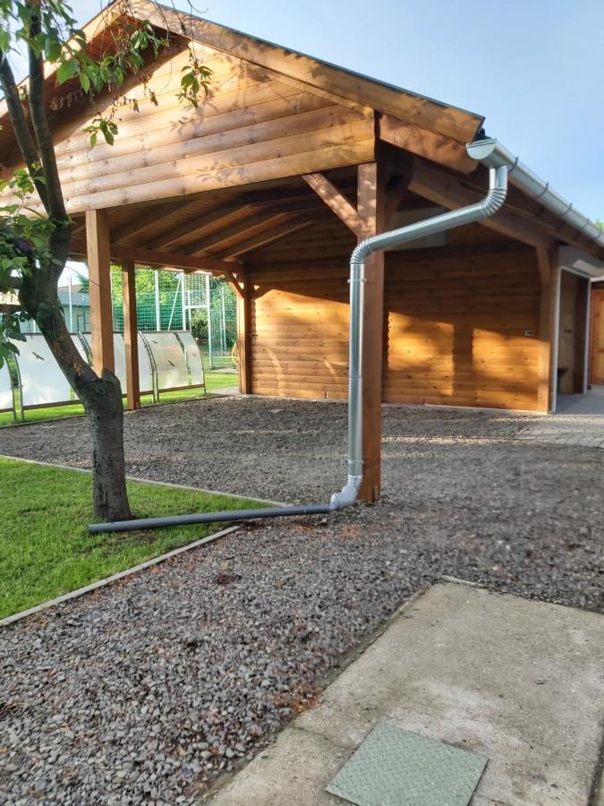 Appartamento Németi Apartmanház Hajdúszoboszló Esterno foto
