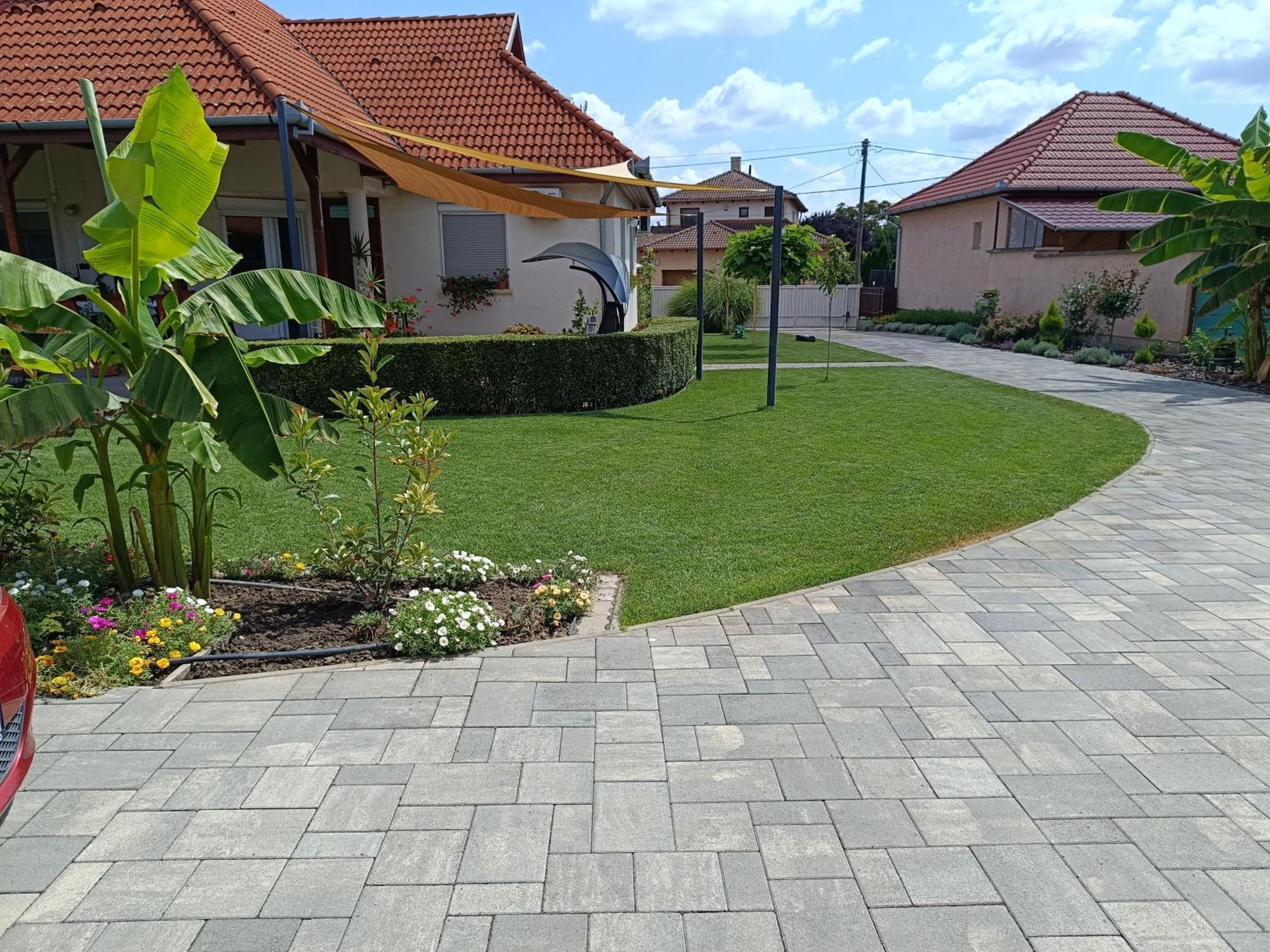 Appartamento Németi Apartmanház Hajdúszoboszló Esterno foto